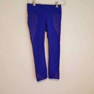 Athleta Women's XS Purple Gel Sonar Capri Leggings 597324-01